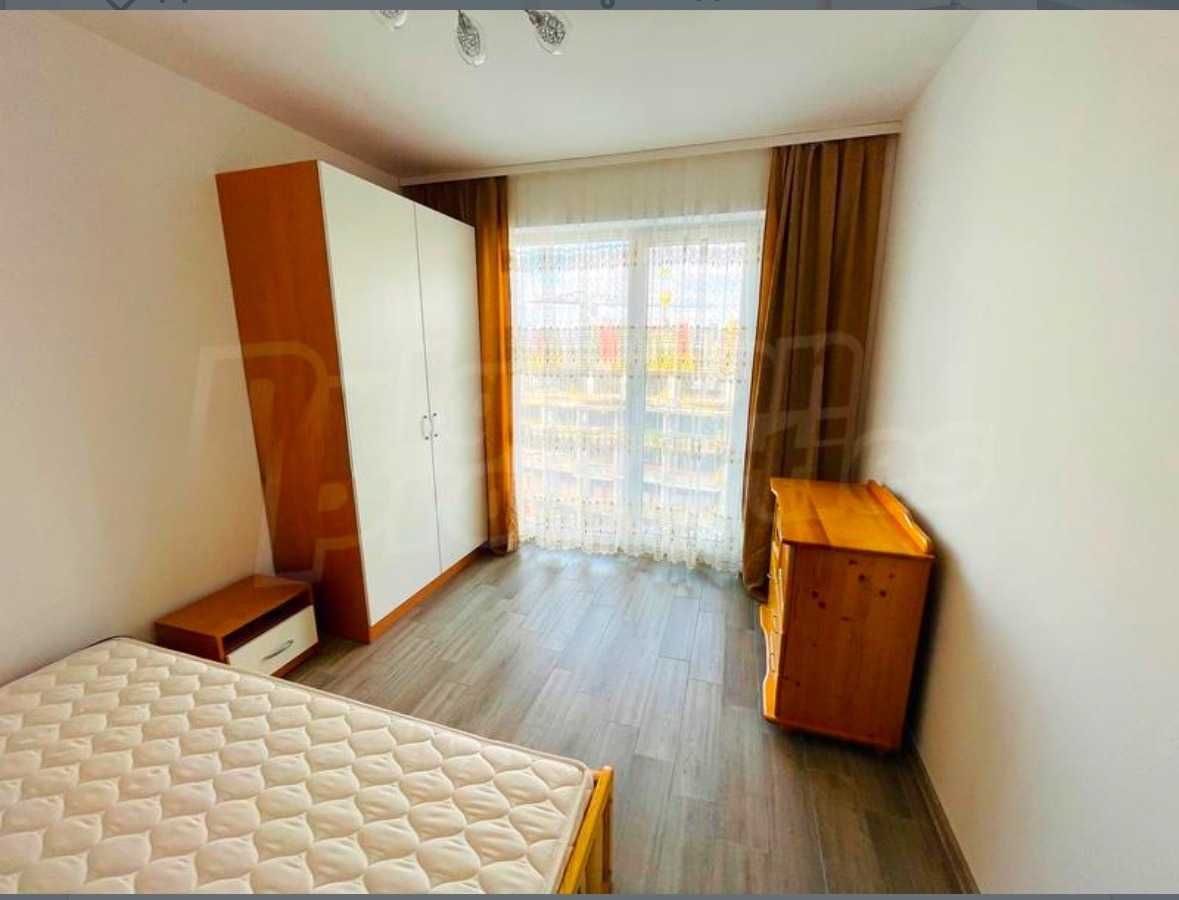 Дава се под наем Тристаен апартамент в София, Кръстова вада - 90 кв.м за 900 € - Снимка #3