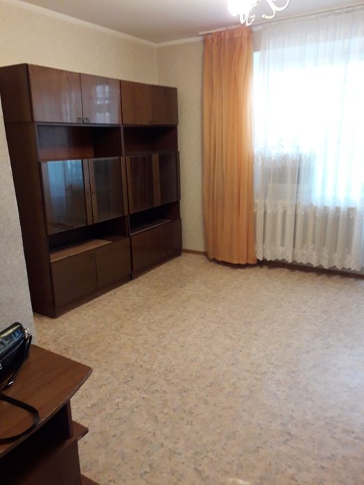 Сдам в аренду однокомнатную квартиру в районе 8 школы