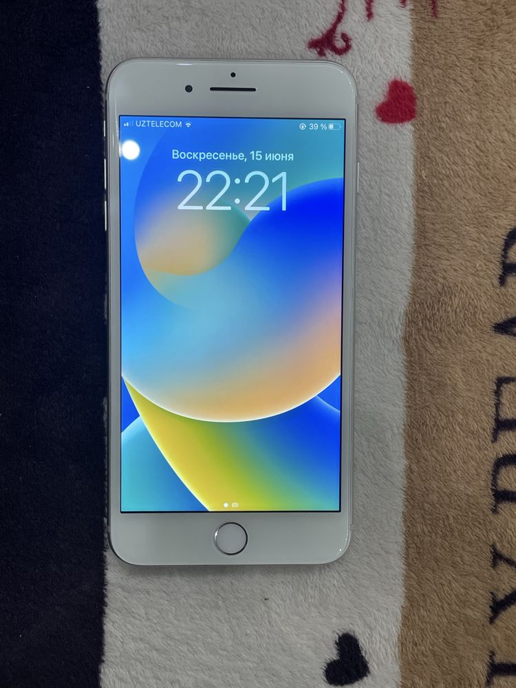 iPhone 8 Plus 64 gb