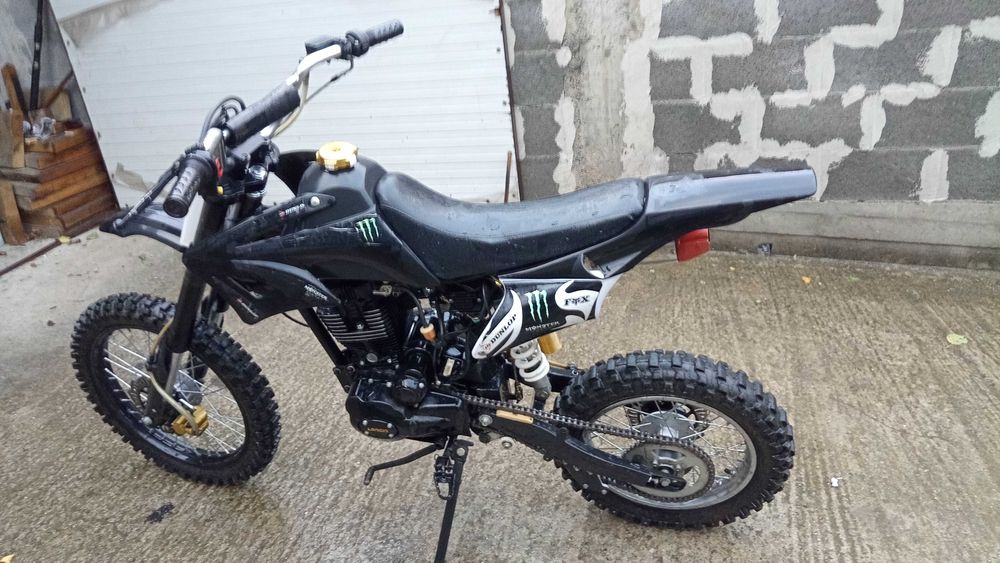 Кросов мотор Loncin 200кубика