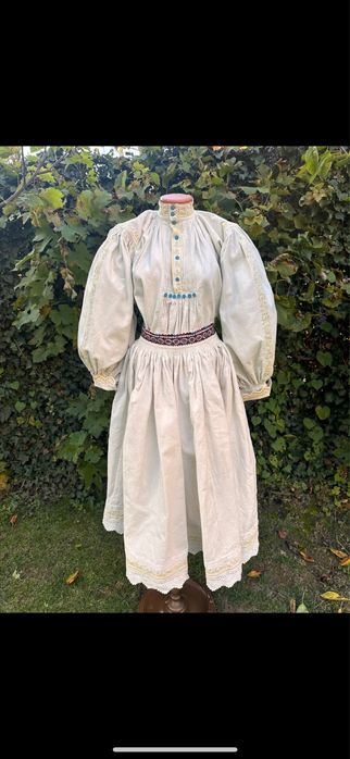 Costum Traditional Superb Arad