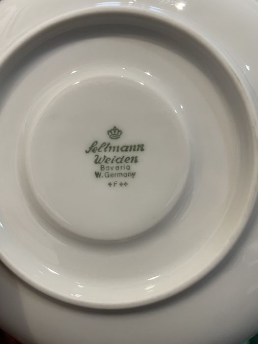 Сервиз за кафе и сладкиш