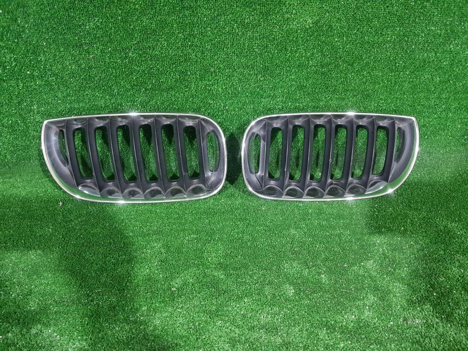 Grila radiator BMW X3 E83 an 2007-2011
