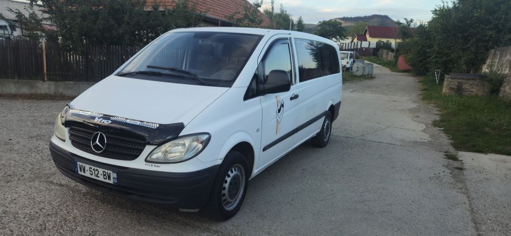 Mercedes vito 2.2 diesel 8+1 locuri