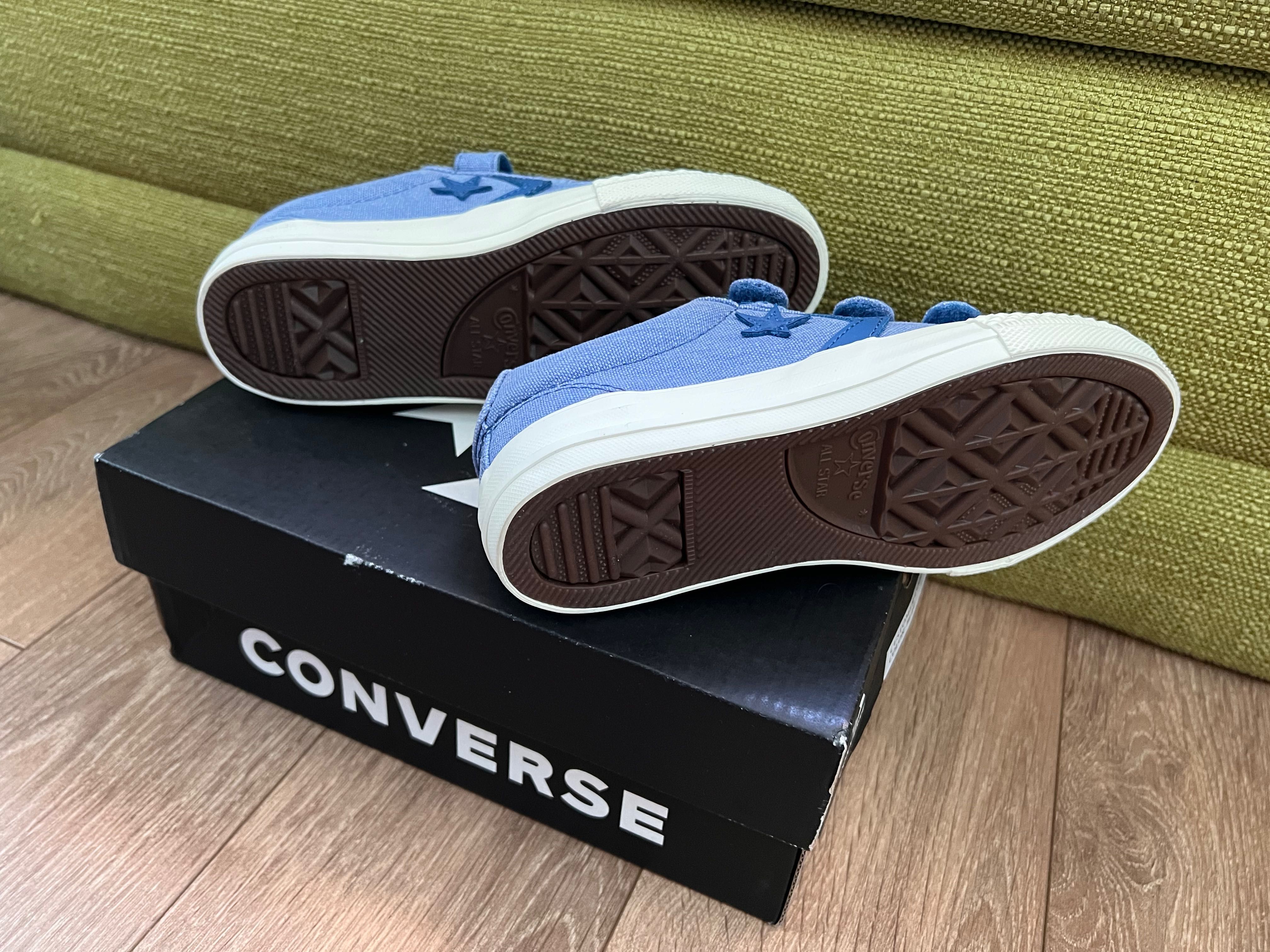 Детски нови кецове Converse, номер 29