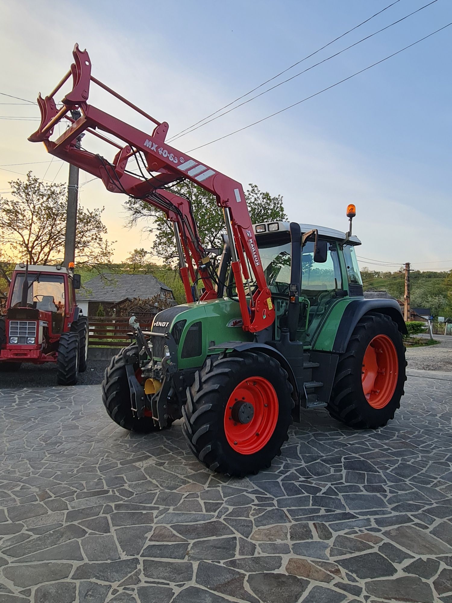 Tractor Fendt Farmer 410 vario cu incarcator frontal