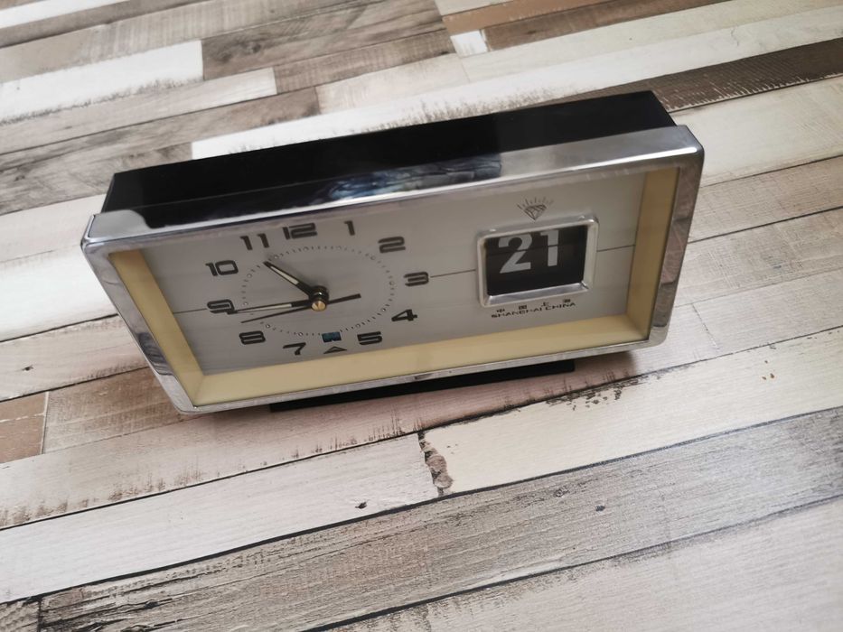 Ceas flip de masa colectie