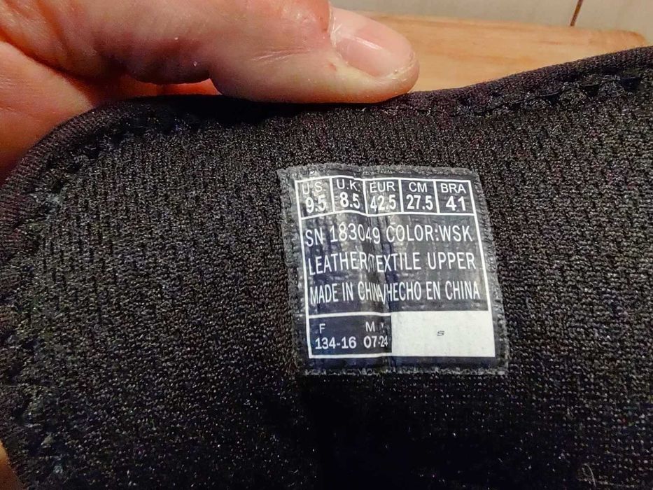 Мъжки обувки кецове Skechers Stacre Mid кафеви 42,5 номер