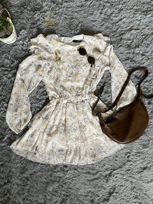 Налетайте девчата ! Вещи женские , бренд ! Дешево ! Срочно !