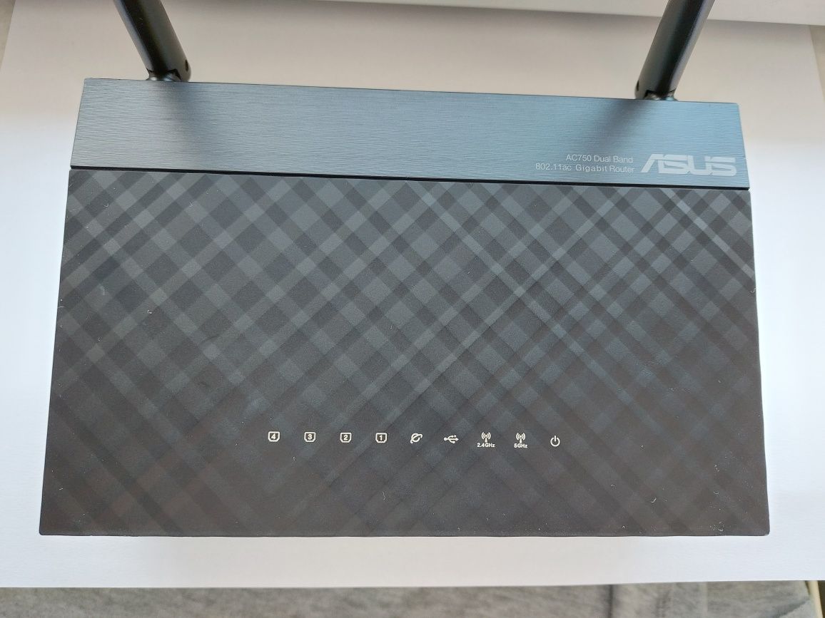 Router Asus AC52U AC750 gigabit wifi