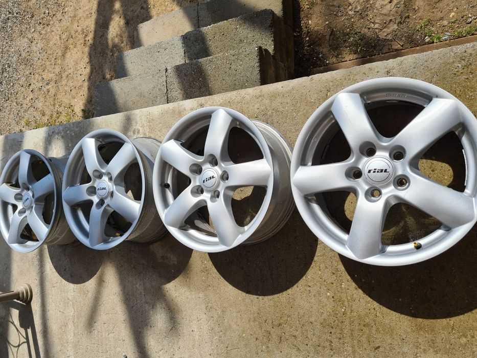Vând jante aluminiu R16 originale rial