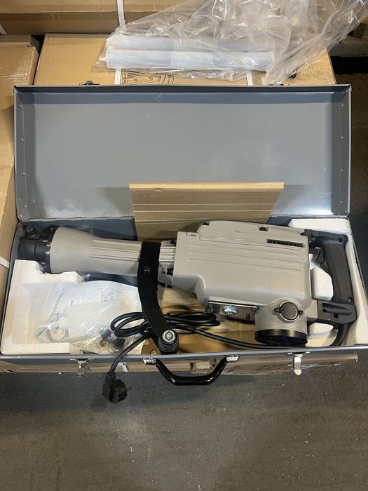 Отбойный молоток. Отбойник перфоратор