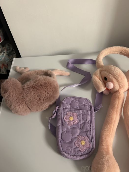 Bentite cu urechi din blanita, pentru fetite