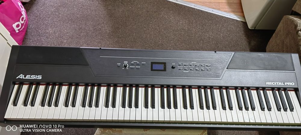 Alesis Recital Pro