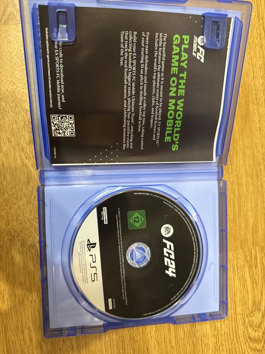 Продам диск fc 24 в идеальном состоянии без царапин