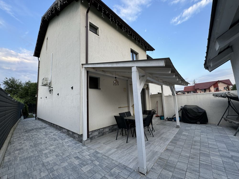 Casa de vanzare zona Slava
