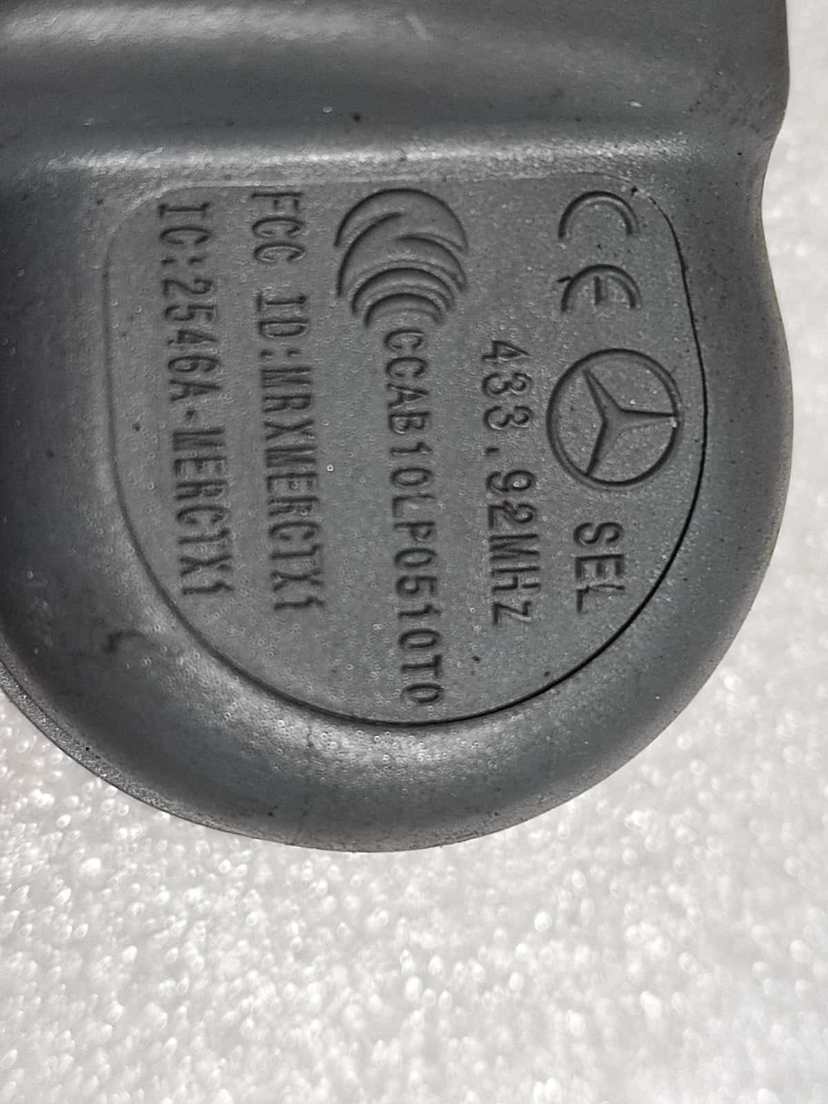 Сензори датчици налягане гуми MERCEDES W205 W212 W204 W246