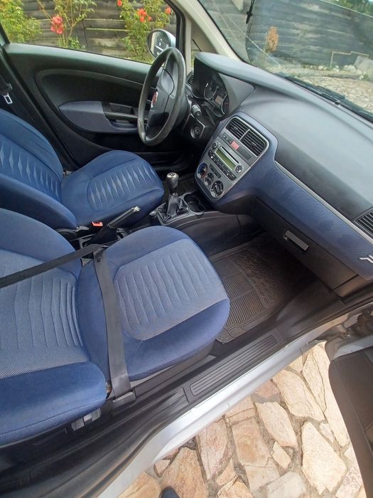 De vinzare auto fiat grande punto