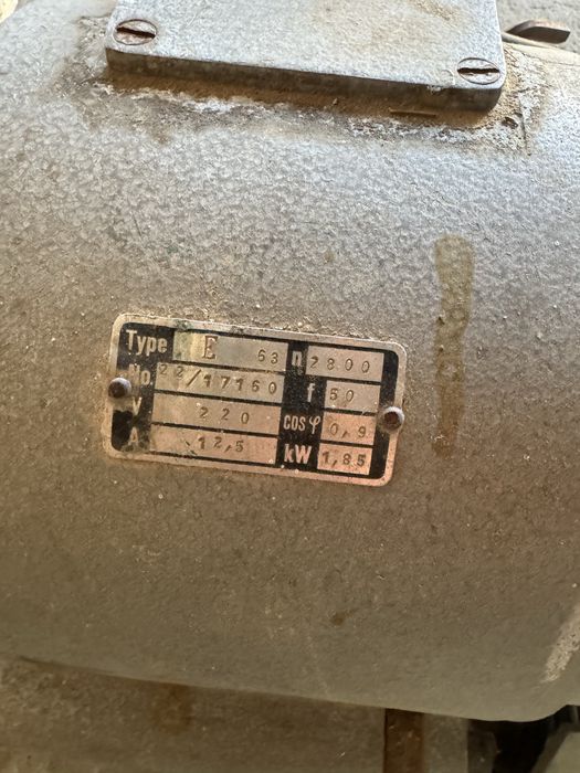 Vand masina raschetat parchet