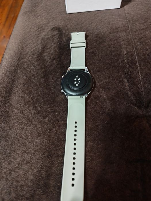 Часовник Amazfit GTR 2e