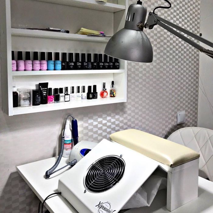 Продам все для маникюра оригинал