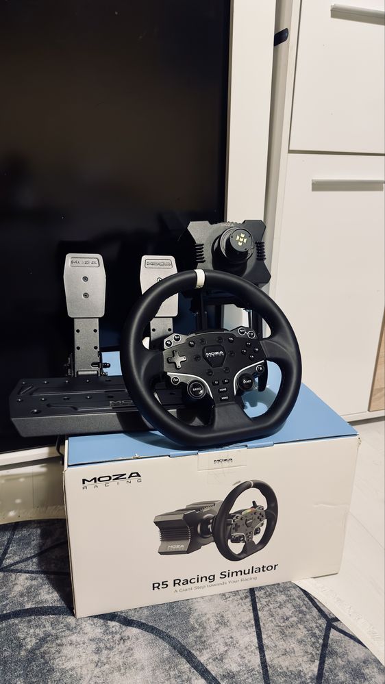 Moza R5 Bundle – като нов, с гаранция и пълен комплект