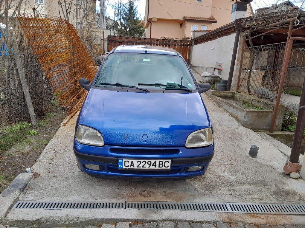 Renault Clio 1.4 Бензин