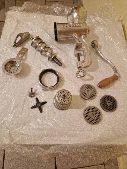 Месомелачка Porkert размер 8 - Meat Grinder Porkert Size 8