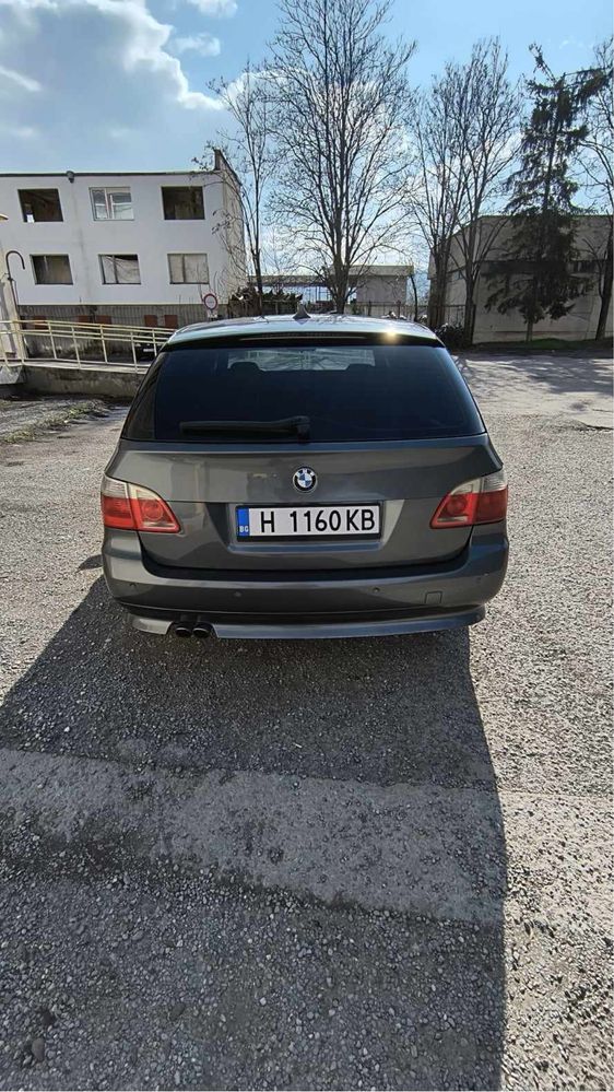 Продавам личният си автомобил BMW 525D