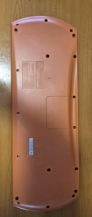 Vand orga Casio + flaut fiecare vine cu husa