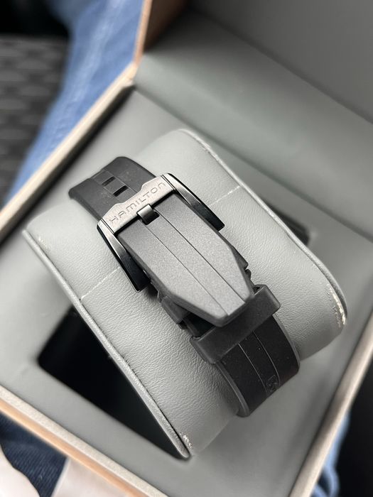 Hamilton Ventura Elvis 80 Skeleton H24535331