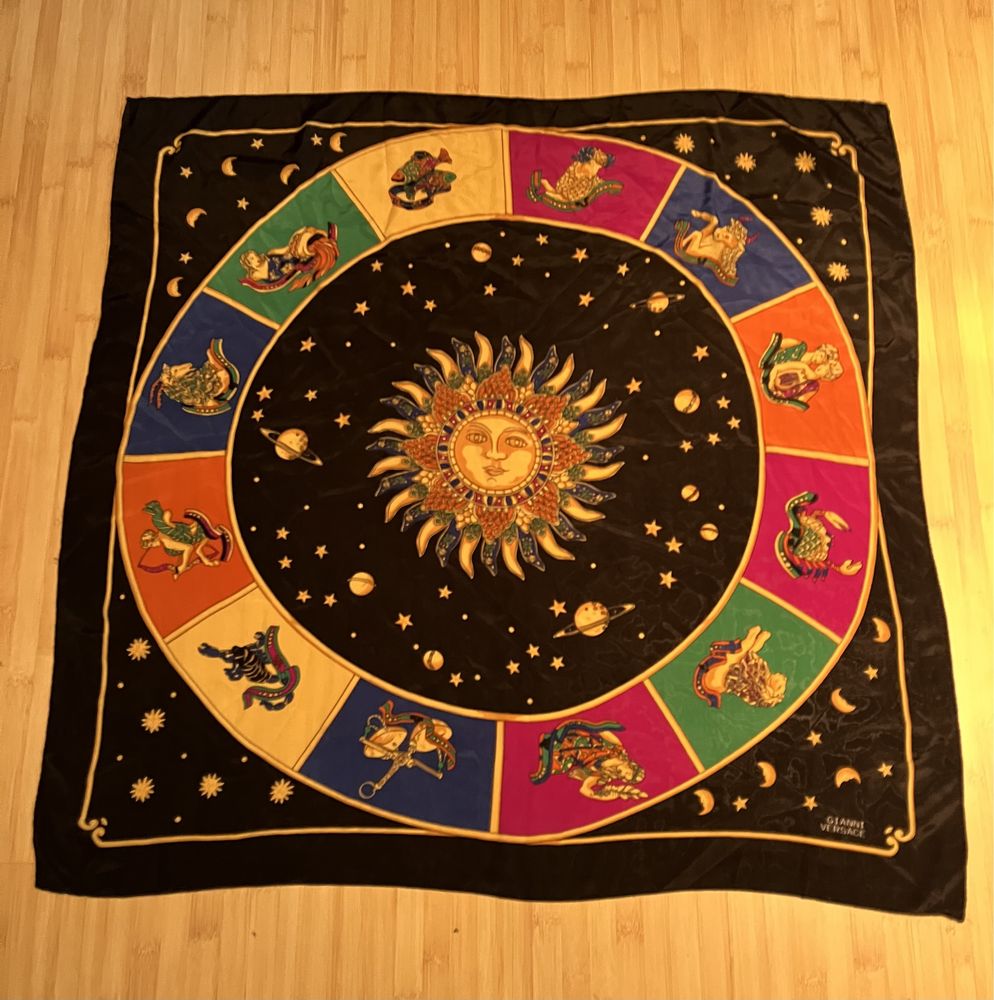 Esarfa Zodiac , Gianni Versace , autentica , impecabila