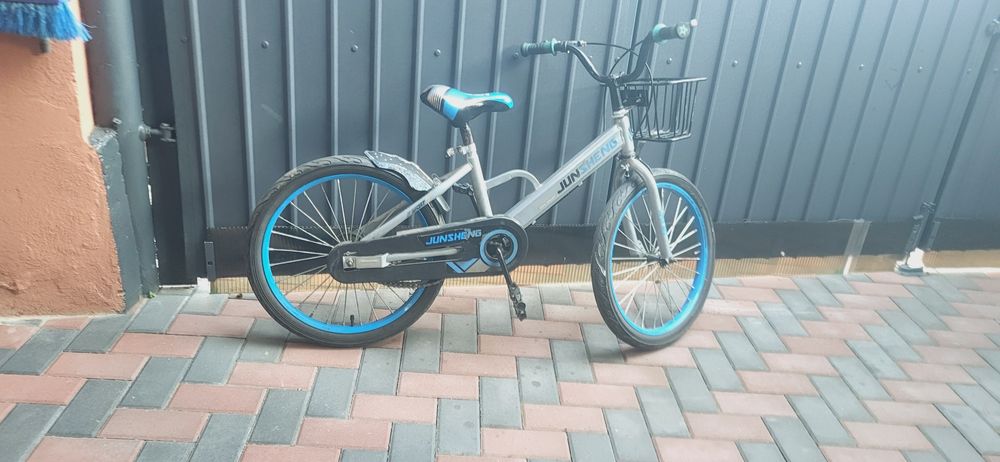 Vand bicicleta pt copii,in stare foarte buna