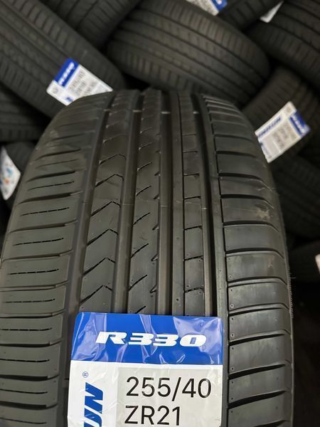 Нови летни гуми WINRUN R330 255/40ZR21 102W XL НОВ DOT