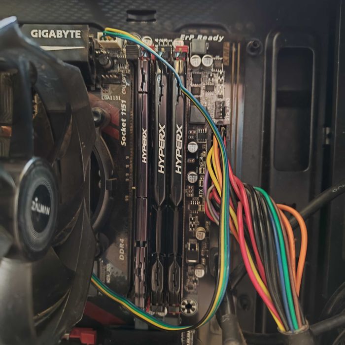 Vând sistem desktop complet, 100% funcțional, Cluj Napoca!