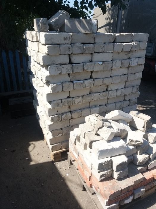 Продам бу шлакоблок
