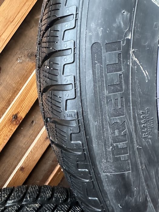 Cauciucuri iarna anvelope iarna Pirelli 245 50 20 impecabile