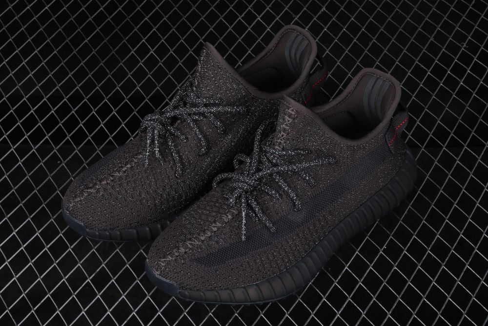 Adidas Yeezy 350 V2