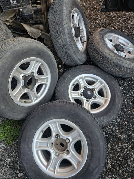 Set de 5 roti adica jante aliaj 5x139,7 echipate cu anvelope 195x80x15