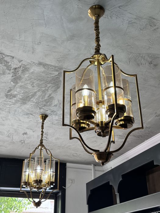 Corpuri de iluminat moderne și elegante – modele unice, stare perfectă
