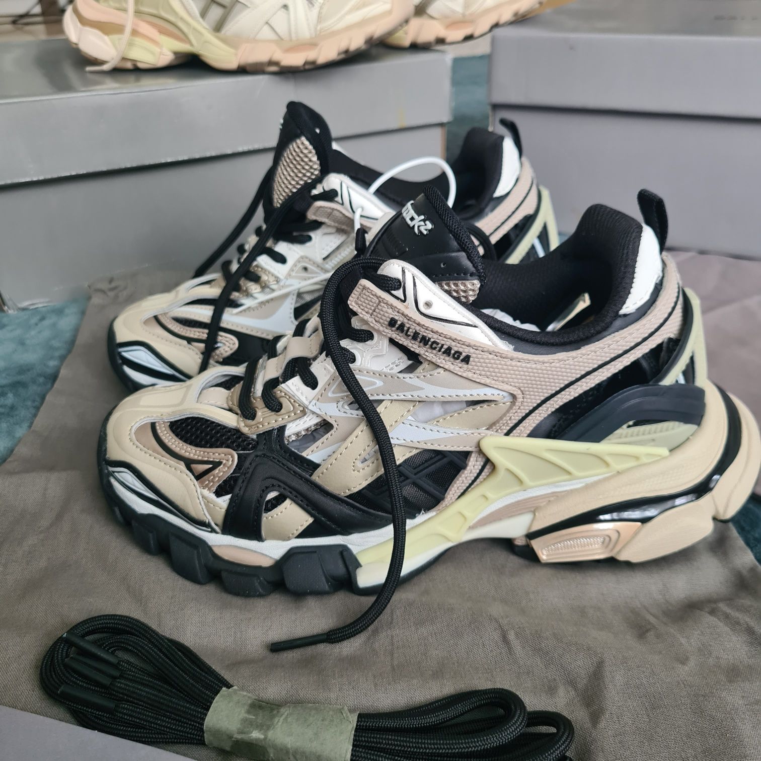 Balenciaga Track 2 -  size 37/premium/piele naturala/full pack/video