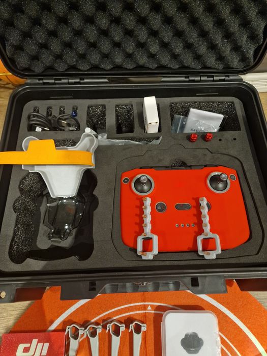 Vand Dji Mini 3 impecabil