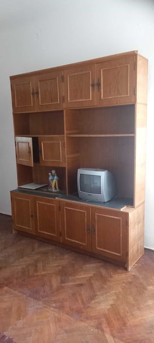 Biblioteca sufragerie