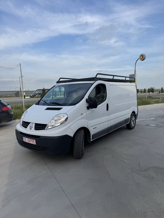 Vand renault trafic lung