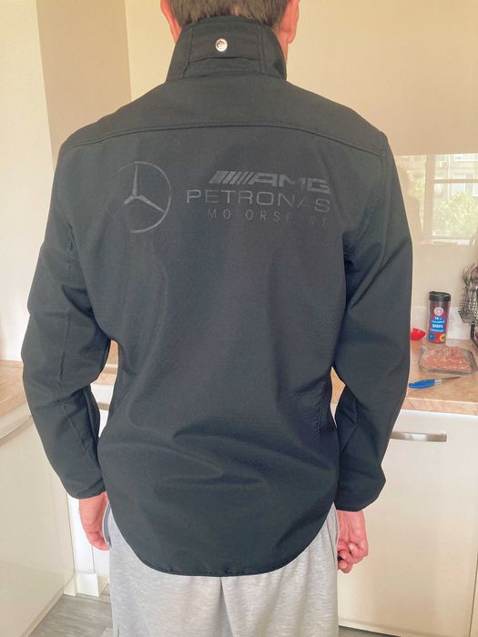 Оригинално мъжко спортно яке MERCEDES PETRONAS
