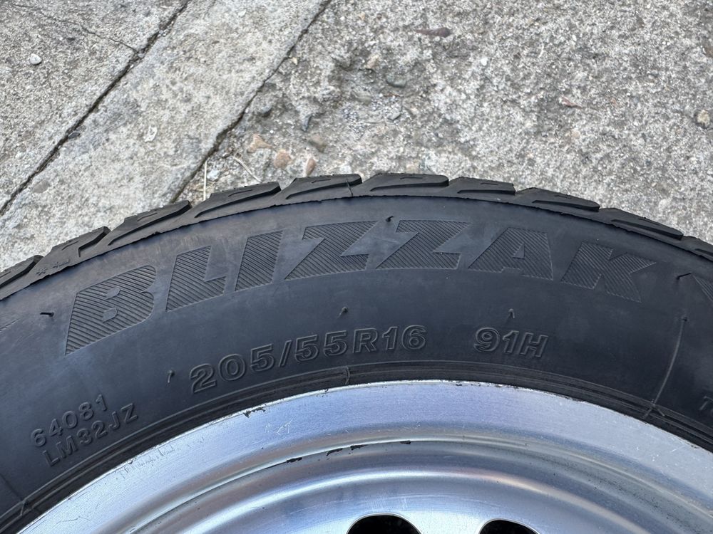 Лети / олекотени джанти R16 Audi,VW,Skoda,Seat + Зимни Гуми 205/55/16