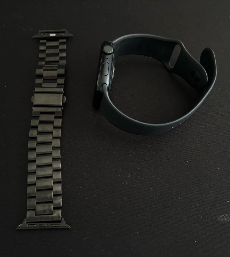 Продам Apple Watch SE 44 мм (GPS, 2‑го поколения)