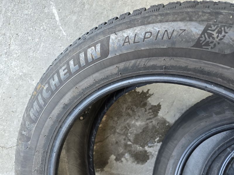 235/60/18 MICHELIN 4бр