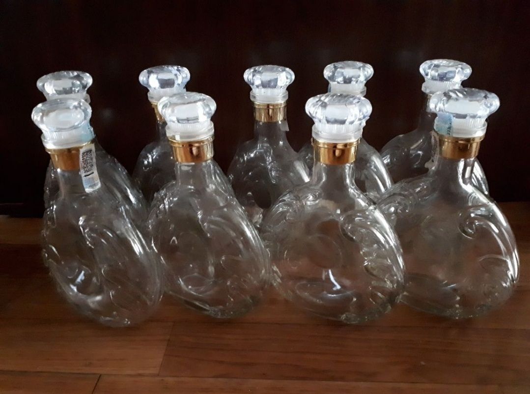 Бутылки из под коньяка Казахстан (15шт)