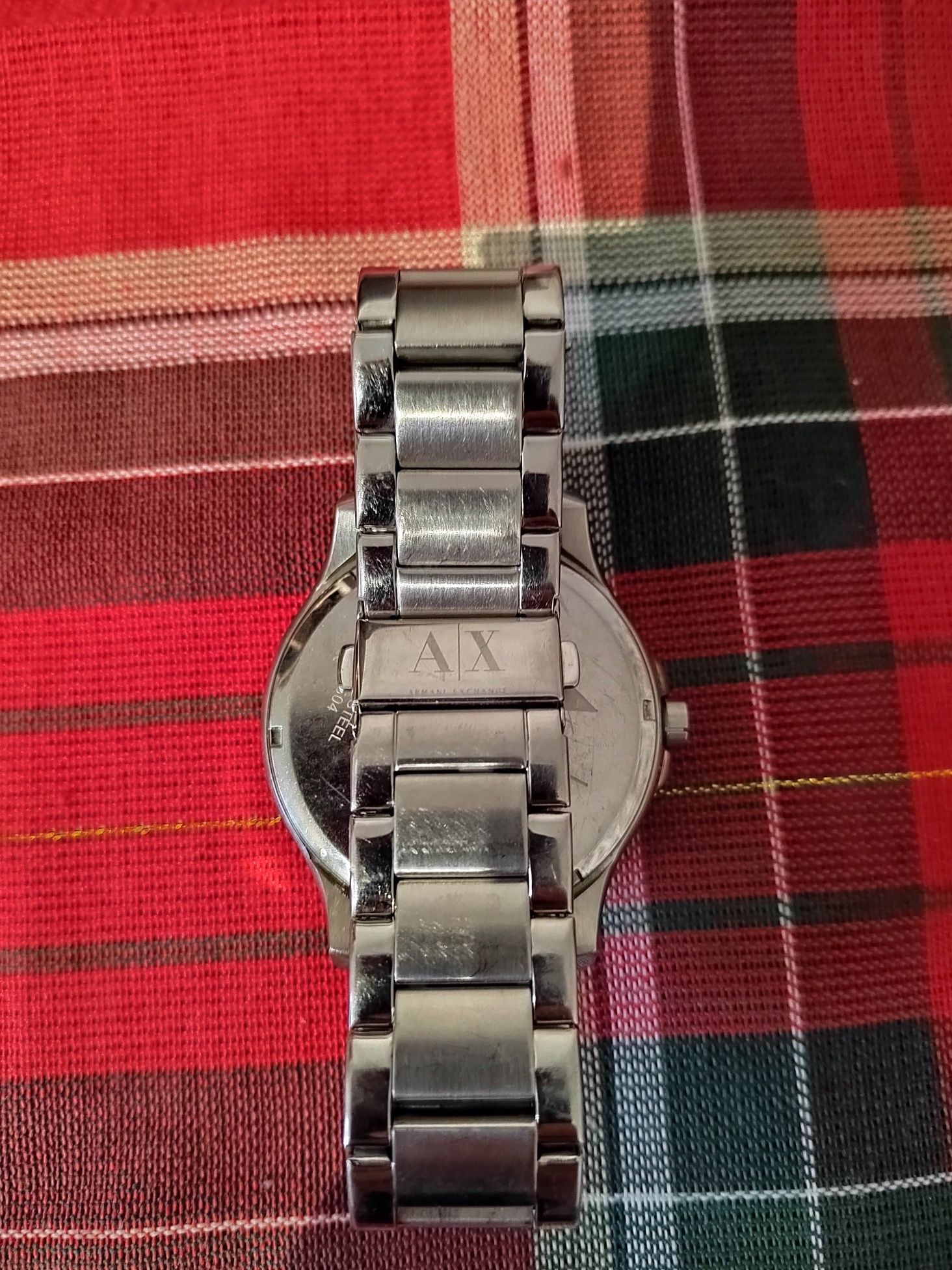часовникн: ARMANI EXCHANGE AX2103